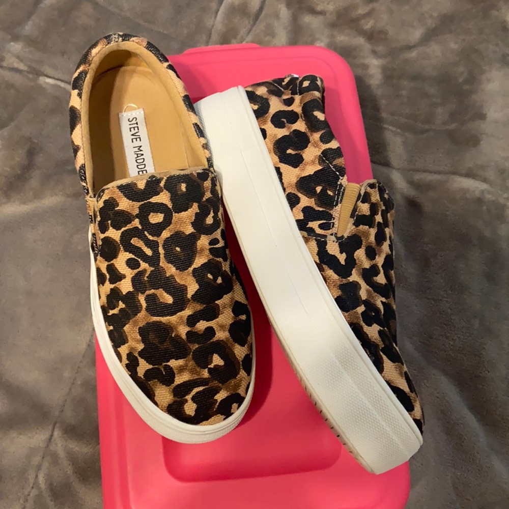 Steve Madden - Slip On - Sneakers - Leopard - 6.5